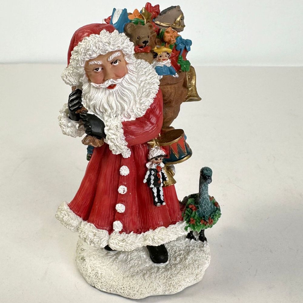 Santa with Sack of Toys French Canada 2003 Internat'l Resources SC67 Pere Noel